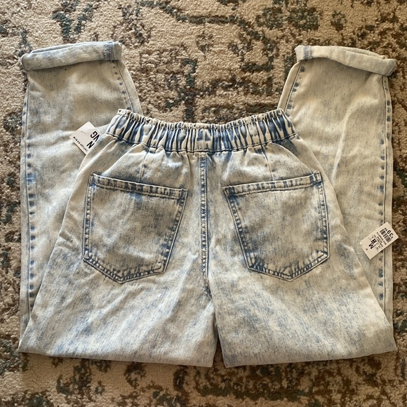 2/$25 DENIM ( jogger style ) BRAND NEW WITH TAGS - Picture 2 of 5